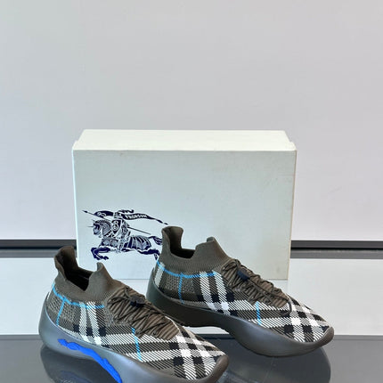 BURBERRY 26S CHECK KNIT SOCK SNEAKERS IN OLIVE GREEN FABRIC