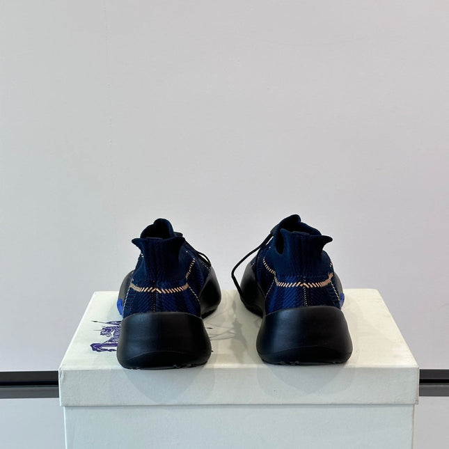 BURBERRY 26S CHECK KNIT SOCK SNEAKERS IN NAVY BLUE FABRIC