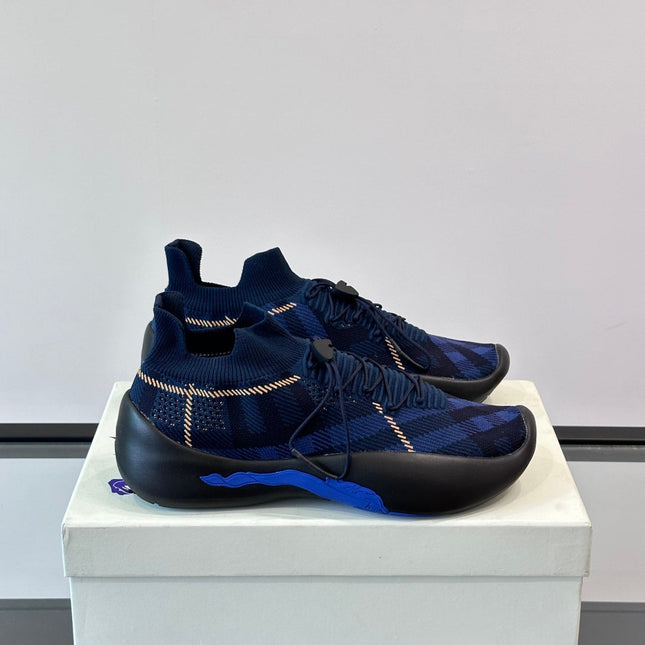 BURBERRY 26S CHECK KNIT SOCK SNEAKERS IN NAVY BLUE FABRIC