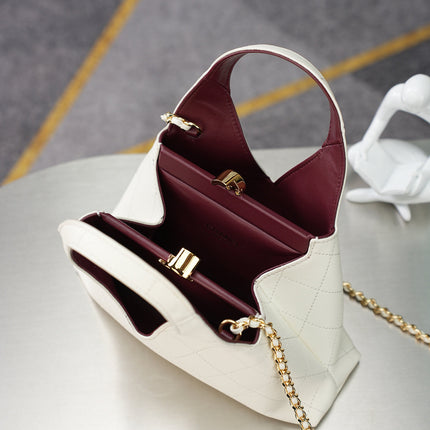 CHANEL 26S SHOPPING BAG MEDIUM 23 IN IVORY WHITE LAMBSKIN GOLD HARDWARE