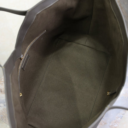 YSL 25S Y MAXI TOTE 50 IN MUTED CHARCOAL CALFSKIN GOLD HARDWARE