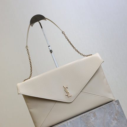 YSL 25S CASSANDRE ENVELOPE MESSENGER 35 IN BLANC VINTAGE LAMBSKIN GOLD HARDWARE