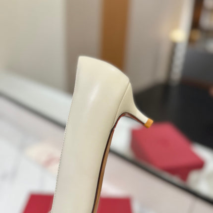 VALENTINO 26S HIGH HEELS 45 MM IN CREAM WHITE SMOOTH CALFSKIN WITH GOLD HARDWARE