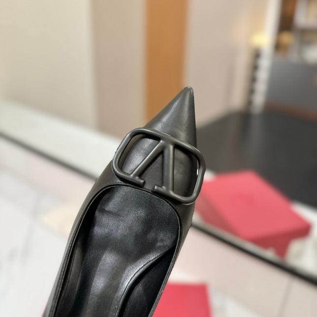 VALENTINO 26S HIGH HEELS 45 MM IN BLACK SMOOTH CALFSKIN