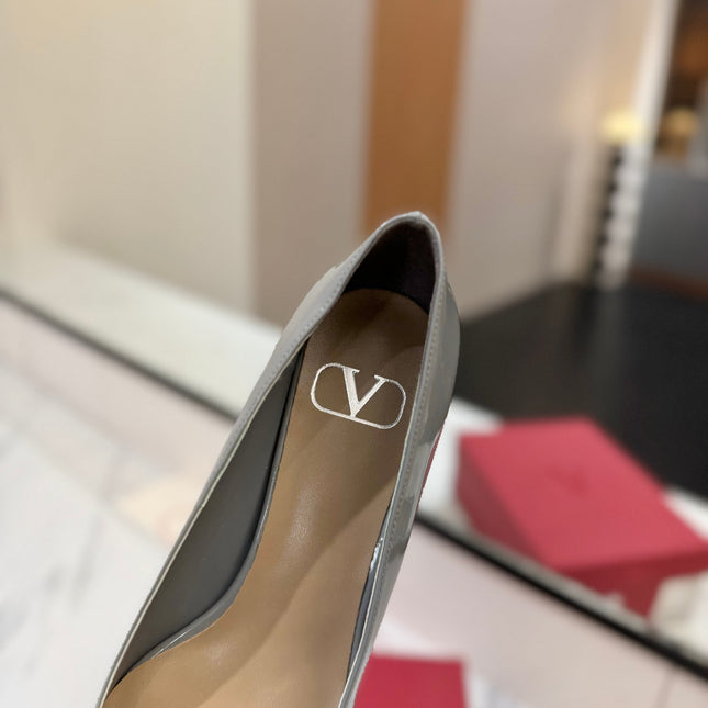 VALENTINO 26S HIGH HEELS 45 MM IN GREY PATENT CALFSKIN