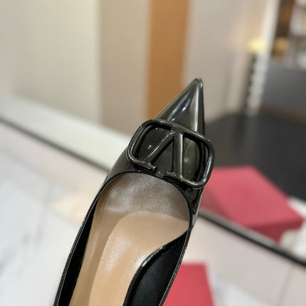 VALENTINO 26S HIGH HEELS 45 MM IN BLACK PATENT CALFSKIN