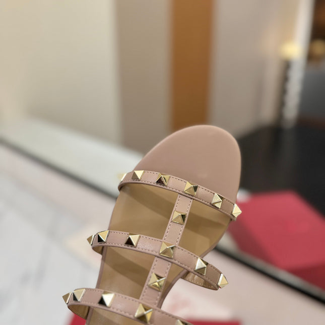 VALENTINO 26S SANDALS IN NUDE CALFSKIN WITH GOLD STUDS
