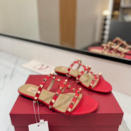 VALENTINO 26S SANDALS IN RED CALFSKIN WITH GOLD STUDS
