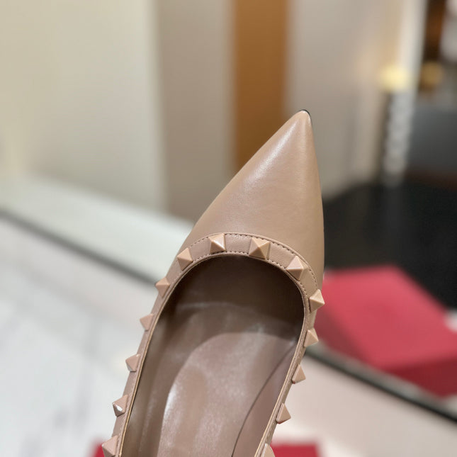 VALENTINO 26S STUDDED HIGH HEELS 90 MM IN MATTE NUDE CALFSKIN