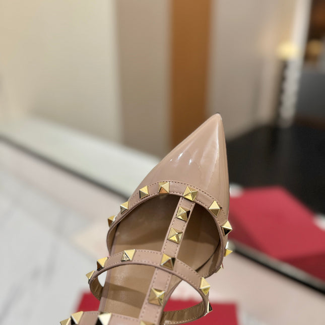 VALENTINO 26S STUDDED HEELED MULES 50 MM IN NUDE PATENT CALFSKIN