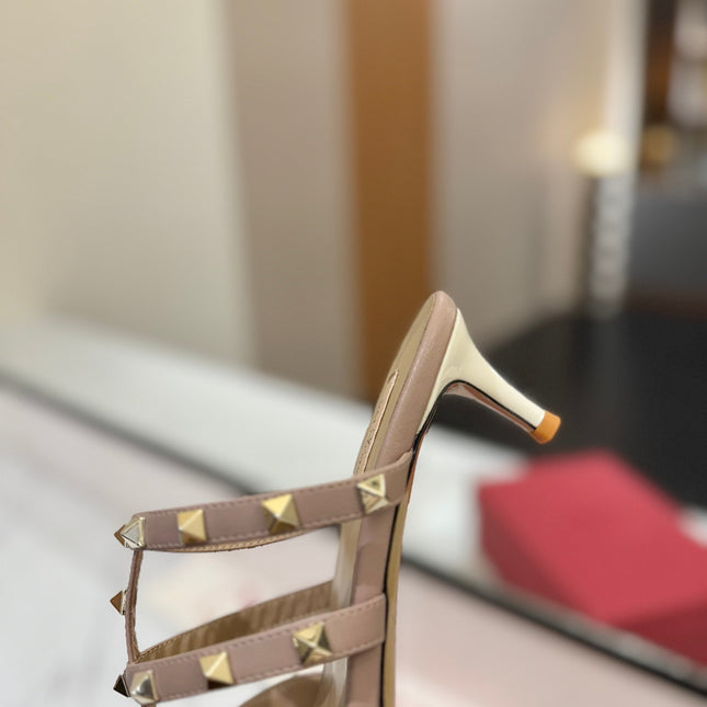 VALENTINO 26S STUDDED HEELED MULES 50 MM IN WHITE PATENT CALFSKIN