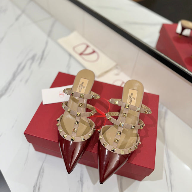 VALENTINO 26S STUDDED HEELED MULES 50 MM IN DARK RED PATENT CALFSKIN