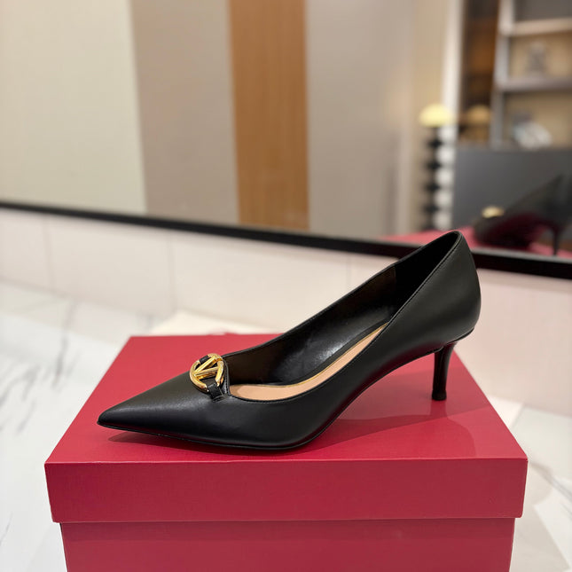VALENTINO 26S POINTED-TOE PUMPS 65 MM IN BLACK SMOOTH CALFSKIN