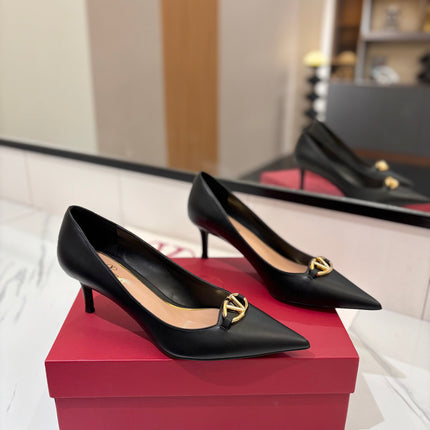 VALENTINO 26S POINTED-TOE PUMPS 65 MM IN BLACK SMOOTH CALFSKIN