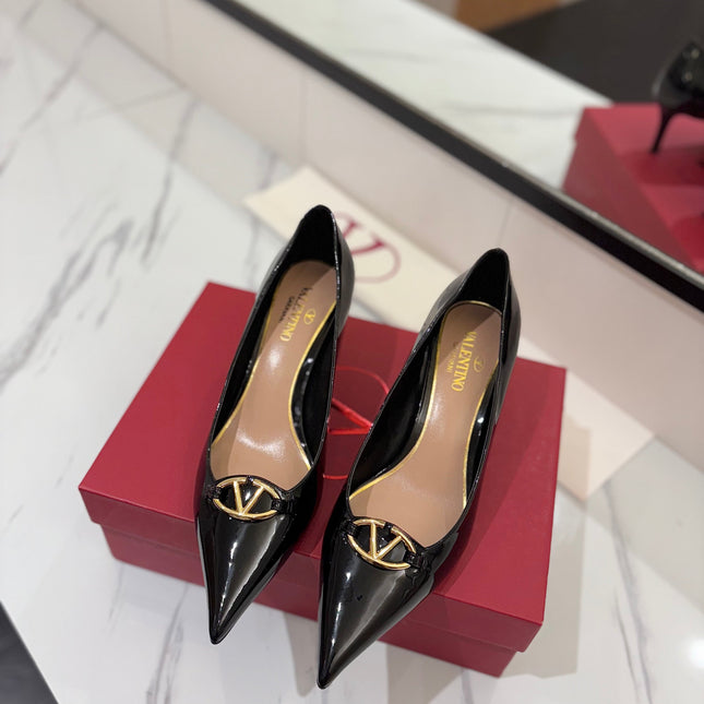 VALENTINO 26S POINTED-TOE PUMPS 65 MM IN BLACK PATENT CALFSKIN