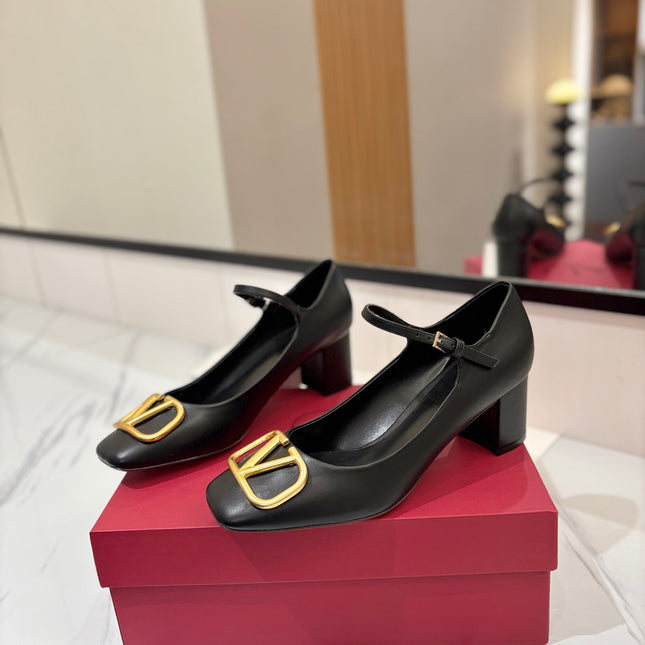 VALENTINO 26S MARY JANE HEELS 60 MM IN BLACK SMOOTH CALFSKIN WITH GOLD HARDWARE