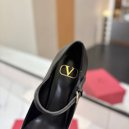 VALENTINO 26S MARY JANE HEELS 60 MM IN BLACK SMOOTH CALFSKIN WITH GOLD HARDWARE