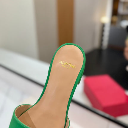 VALENTINO 26S SANDALS IN GREEN SMOOTH CALFSKIN WITH GOLD HARDWARE