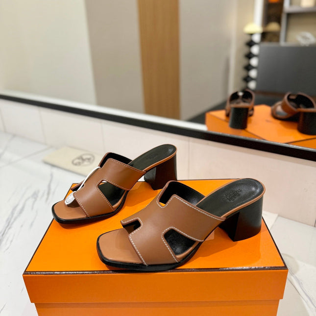 HM 26S HELIA SANDAL 70MM IN BROWN AND BLACK CALFSKIN