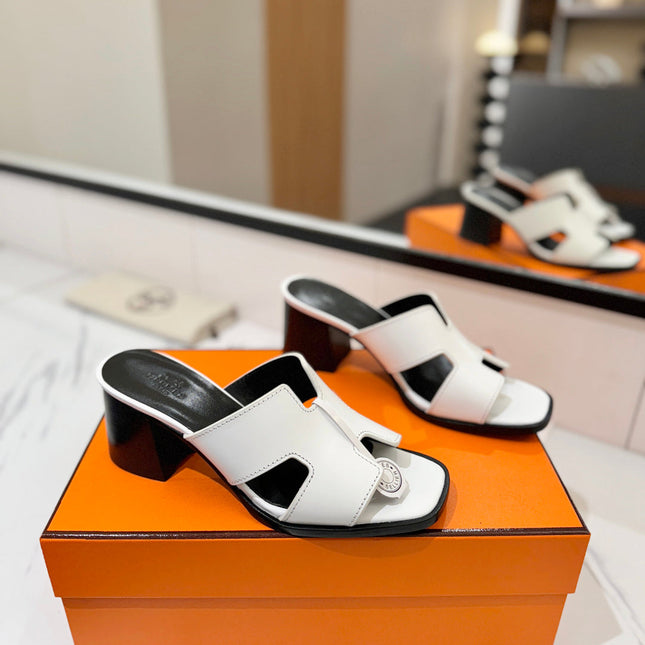 HM 26S HELIA SANDAL 70MM IN WHITE AND BLACK CALFSKIN