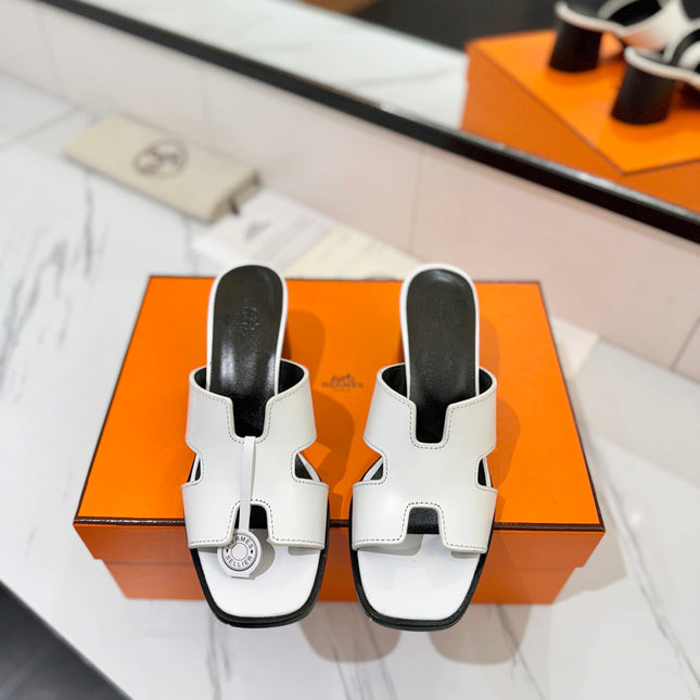 HM 26S HELIA SANDAL 70MM IN WHITE AND BLACK CALFSKIN