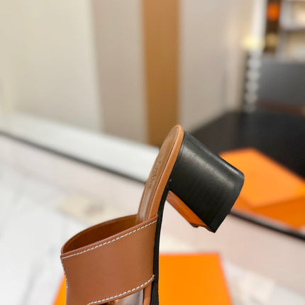 HM 26S HELIA SANDAL 70MM IN CARAMEL BROWN CALFSKIN