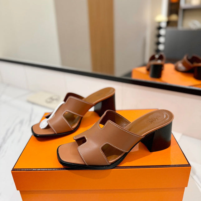 HM 26S HELIA SANDAL 70MM IN CARAMEL BROWN CALFSKIN