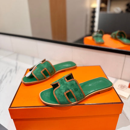 HM 26S ORAN SANDALS IN GREEN SUEDE WITH TAN BOWN BRAIDED TRIM