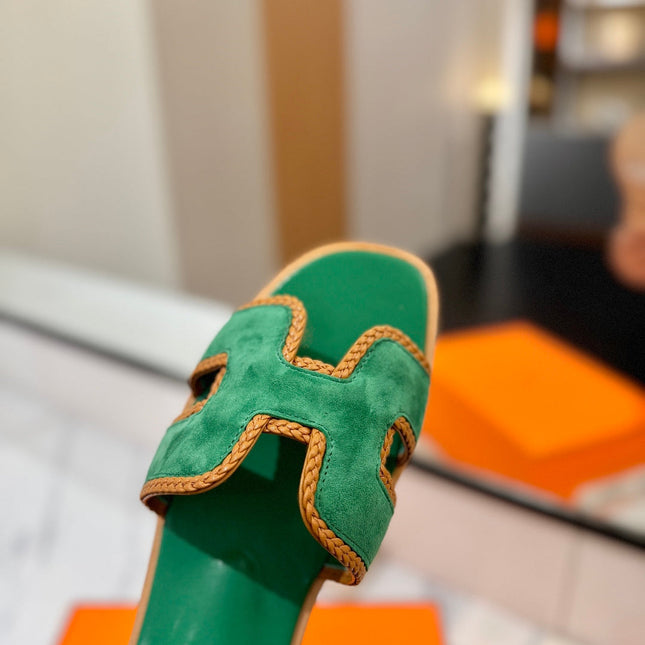 HM 26S ORAN SANDALS IN GREEN SUEDE WITH TAN BOWN BRAIDED TRIM