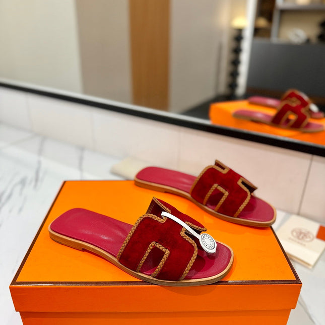 HM 26S ORAN SANDALS IN DARK RED SUEDE WITH TAN BOWN BRAIDED TRIM