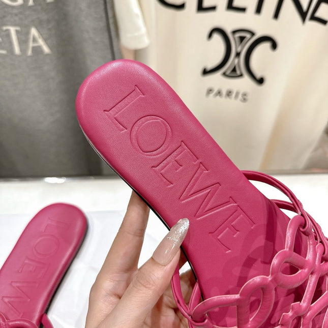 LOEWE 26S PETAL ANAGRAM SLIDE IN DARK ROSE PINK CALFSKIN