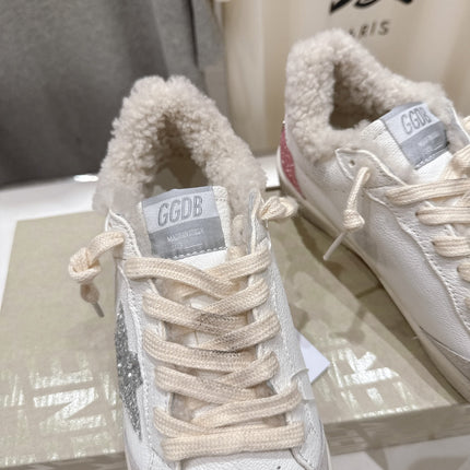 GOLDEN GOOSE BALL STAR LOW-TOP SNEAKERS IN WHITE AND SILVER-TONE COLORWAY