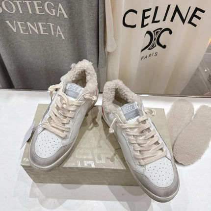 GOLDEN GOOSE BALL STAR LOW-TOP SNEAKERS IN WHITE AND SILVER-TONE COLORWAY