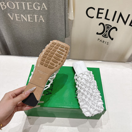 BOTTEGA VENETA 26S WOVEN MULES IN WHITE LAMBSKIN