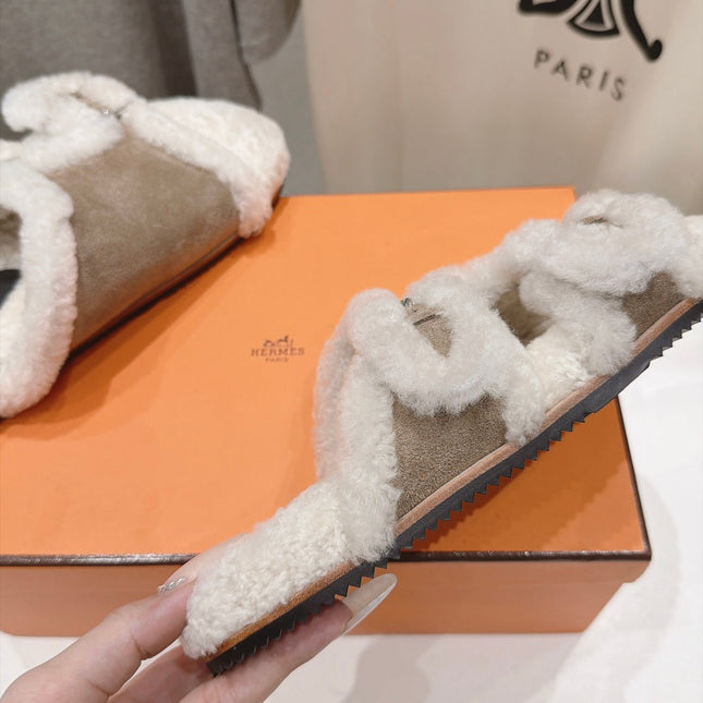 HM 26S CHYPRE SANDALS IN GREYISH BEIGE SUEDE AND CREAM WHITE WOOL