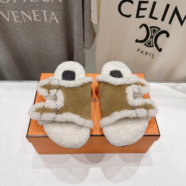 HM 26S CHYPRE SANDALS IN KHAKI SUEDE AND CREAM WHITE WOOL