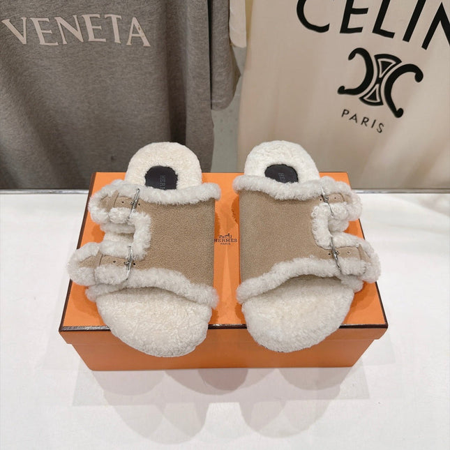 HM 26S CHYPRE SANDALS IN BEIGE SUEDE AND CREAM WHITE WOOL