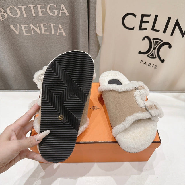 HM 26S CHYPRE SANDALS IN BEIGE SUEDE AND CREAM WHITE WOOL