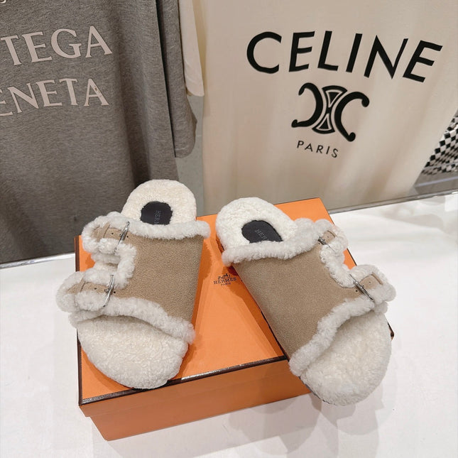 HM 26S CHYPRE SANDALS IN BEIGE SUEDE AND CREAM WHITE WOOL