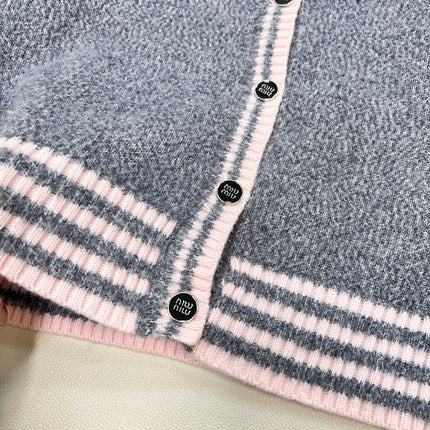 MIUMIU CARDIGAN STYLE 732