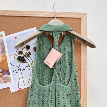 MIUMIU 26S SLEEVELESS KNIT COLLARED TOP STYLE 1105