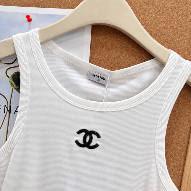 CHANEL 26S SLEEVELESS T-SHIRT 1408