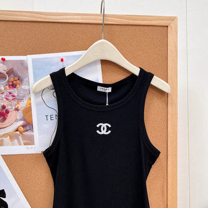 CHANEL 26S SLEEVELESS T-SHIRT 1407