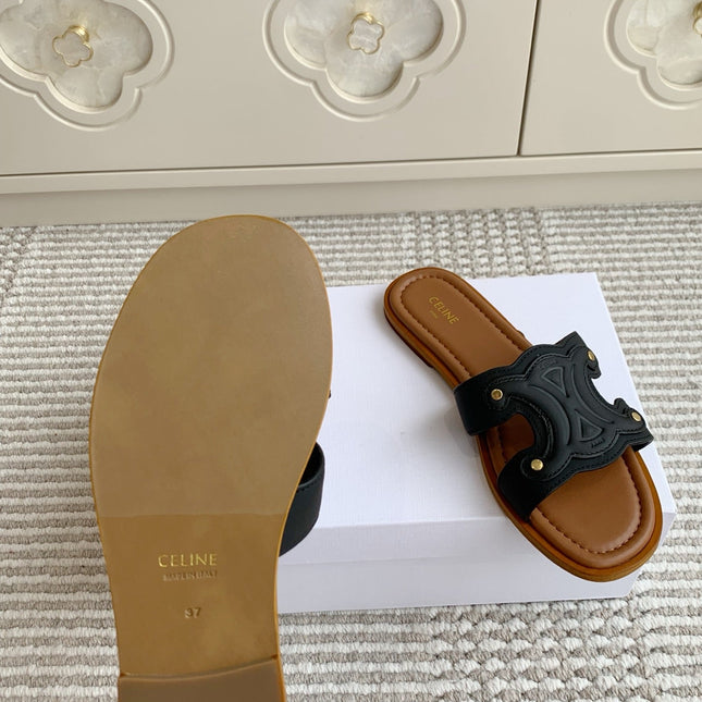 CELINE 26S TRIOMPHE SLIDE SANDALS IN BLACK CALFSKIN WITH TAN BROWN FOOTBED