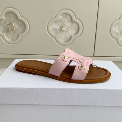 CELINE 26S TRIOMPHE SLIDE SANDALS IN LIGHT PINK CALFSKIN WITH TAN BROWN FOOTBED