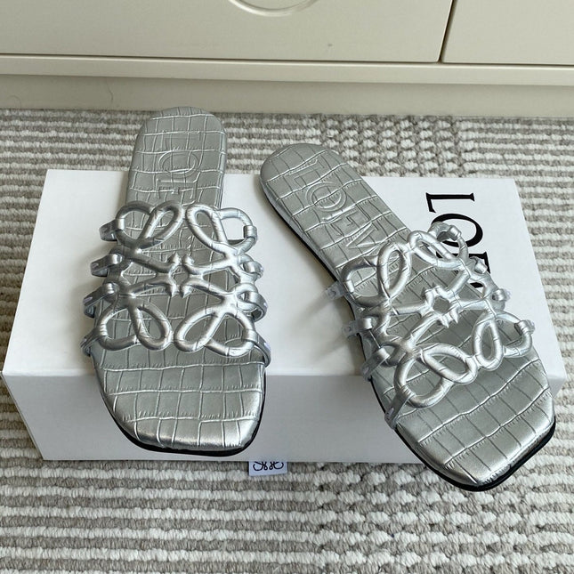 LOEWE 26S SLIDE SANDALS IN SILVER CROC-EMBOSSED CALFSKIN