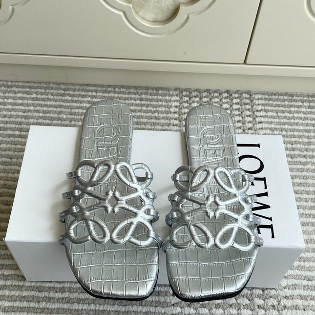 LOEWE 26S SLIDE SANDALS IN SILVER CROC-EMBOSSED CALFSKIN