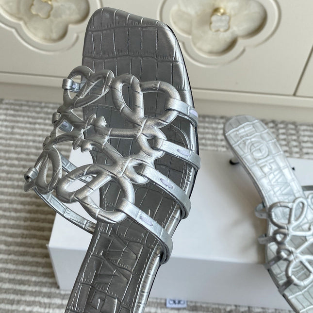 LOEWE 26S HIGH HEEL SANDALS 45MM IN SILVER CROC-EMBOSSED CALFSKIN