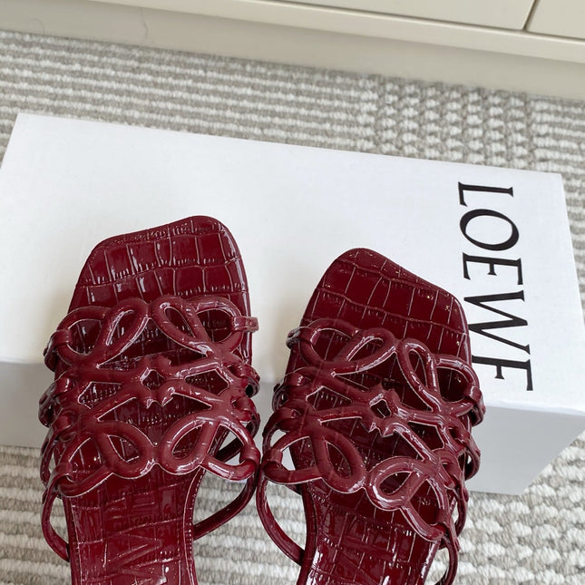 LOEWE 26S HIGH HEEL SANDALS 45MM IN BURGUNDY RED CROC-EMBOSSED PATENT CALFSKIN