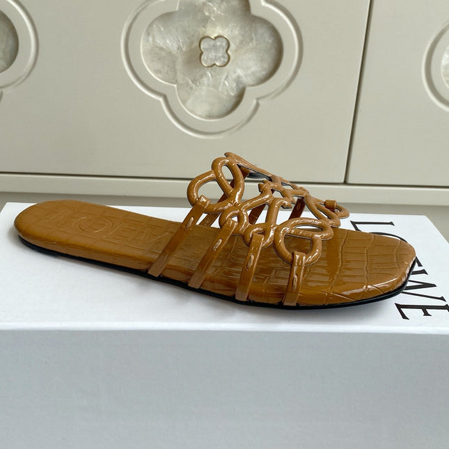 LOEWE 26S SLIDE SANDALS IN CARAMEL BROWN CROC-EMBOSSED PATENT CALFSKIN